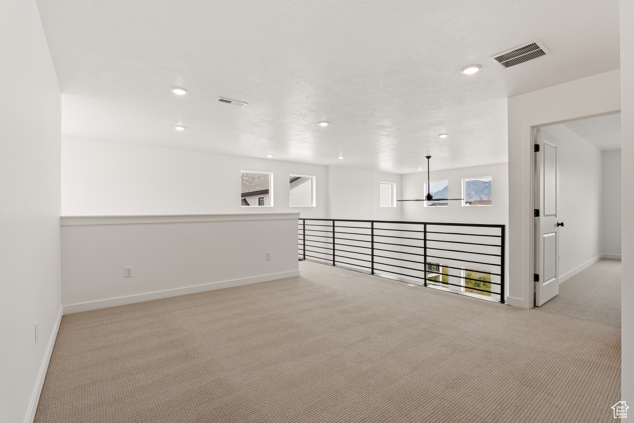 FREEDOM VIEW COVE - Residential