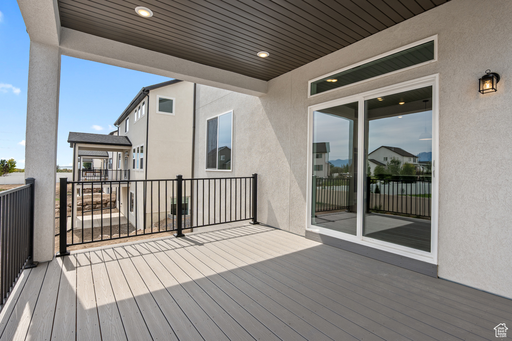 FREEDOM VIEW COVE - Residential