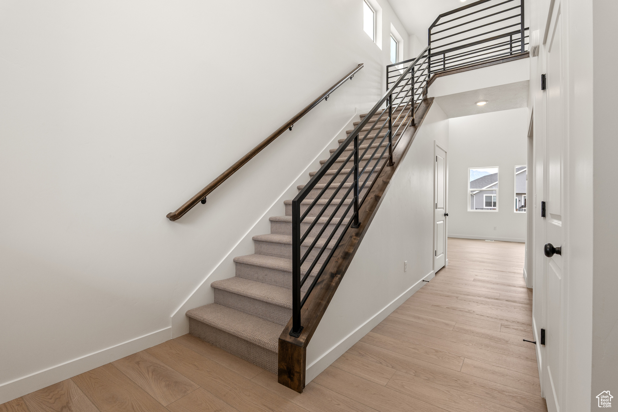 FREEDOM VIEW COVE - Residential