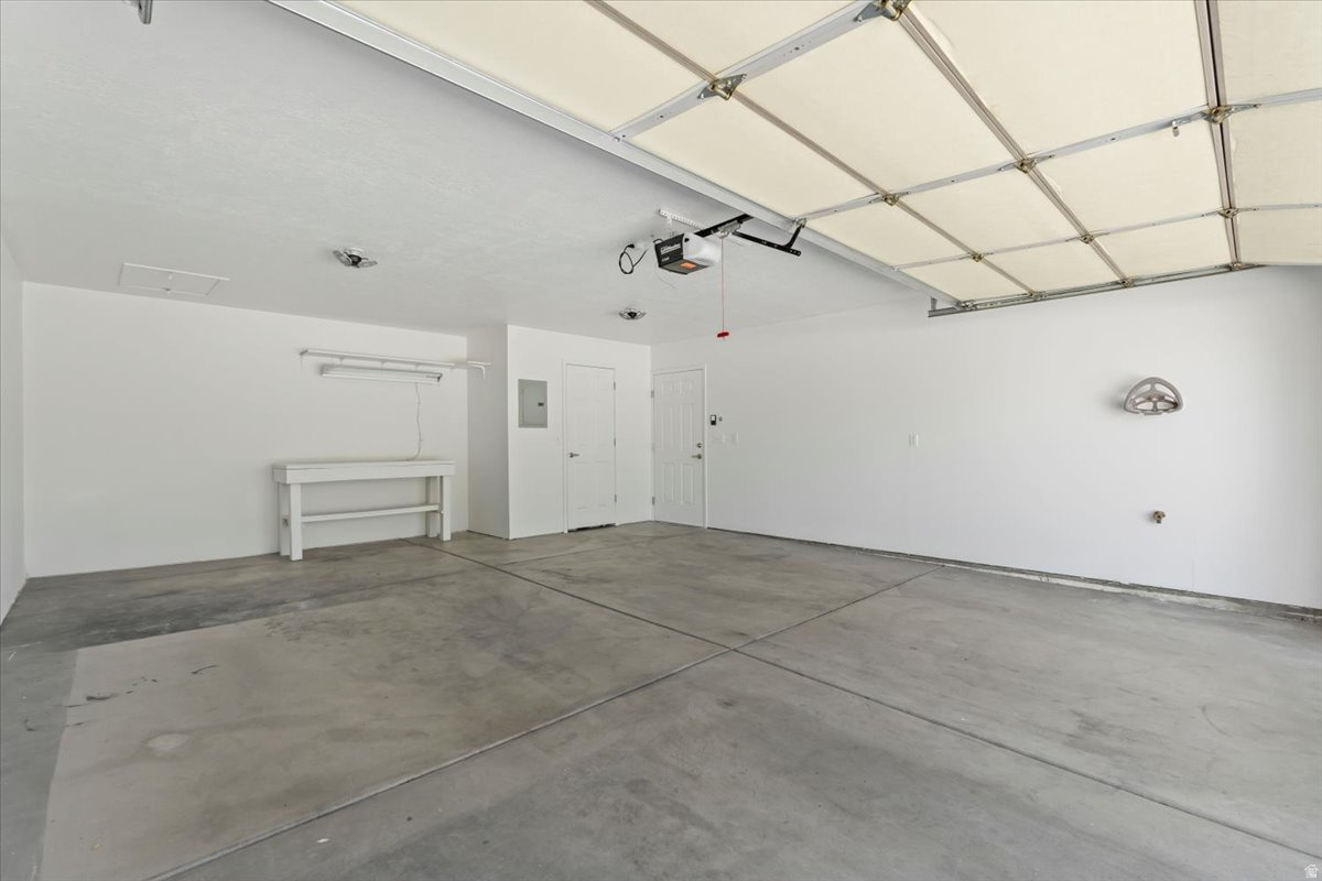 SPRINGBROOK VILLAS CONDO - Residential