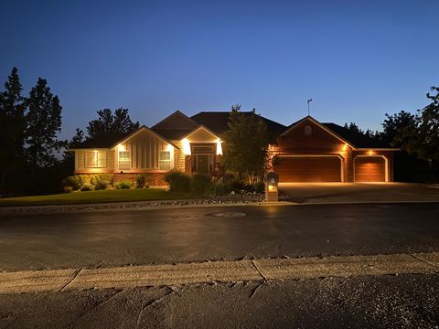 Tiny photo for 1269 ALICE LN, Farmington, UT 84025 (MLS # 2139689)