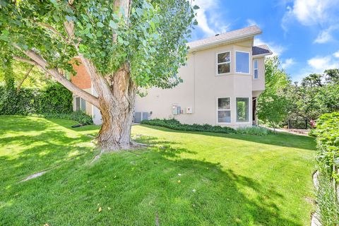 Tiny photo for 1269 ALICE LN, Farmington, UT 84025 (MLS # 2139689)