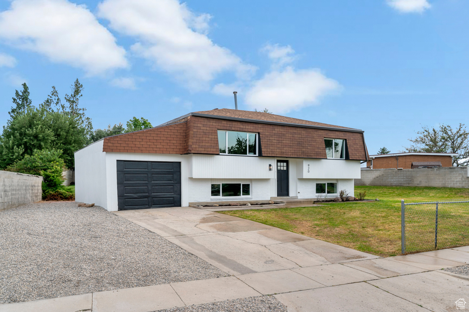 WHITE CITY - Residential