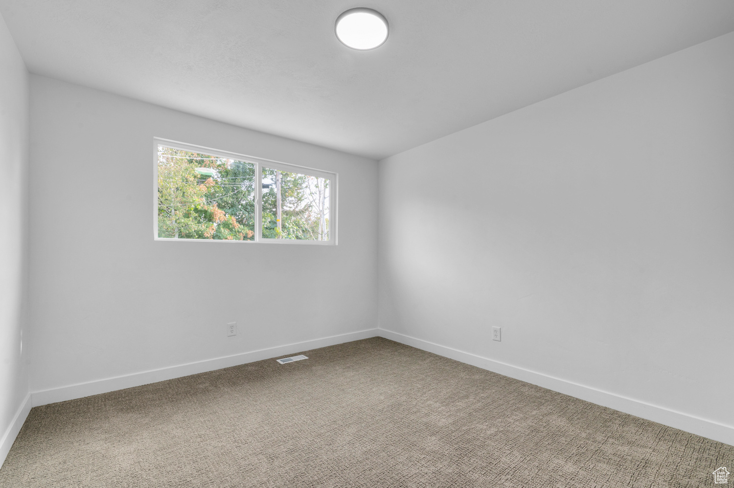 WHITE CITY - Residential