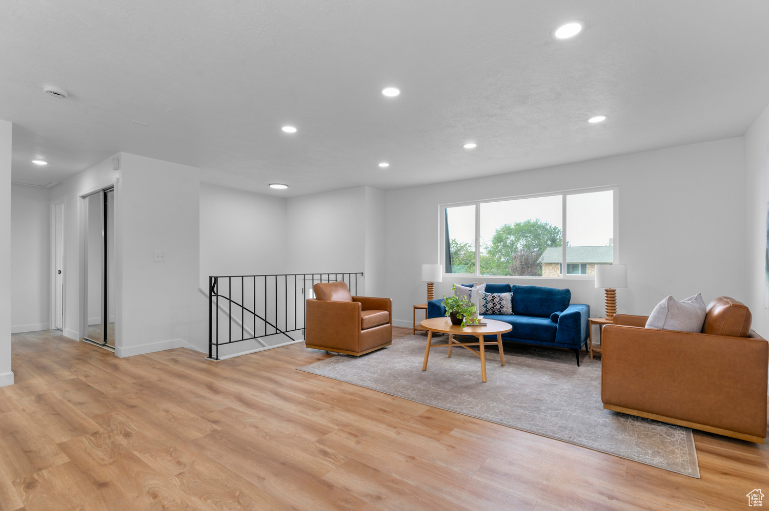 WHITE CITY - Residential