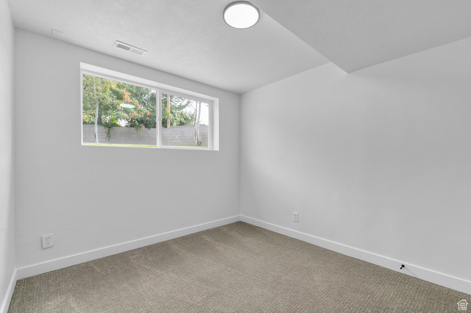 WHITE CITY - Residential