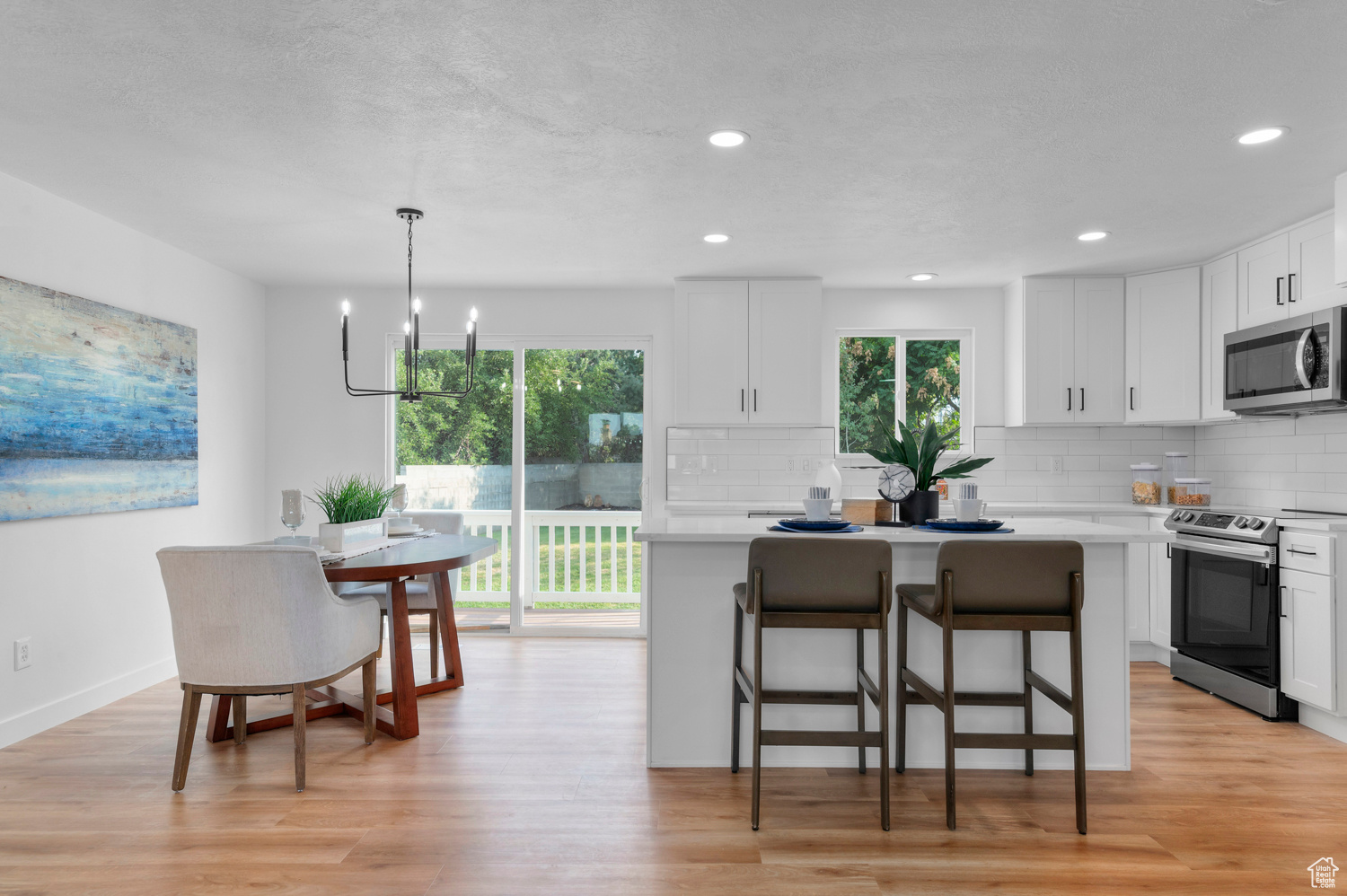 WHITE CITY - Residential