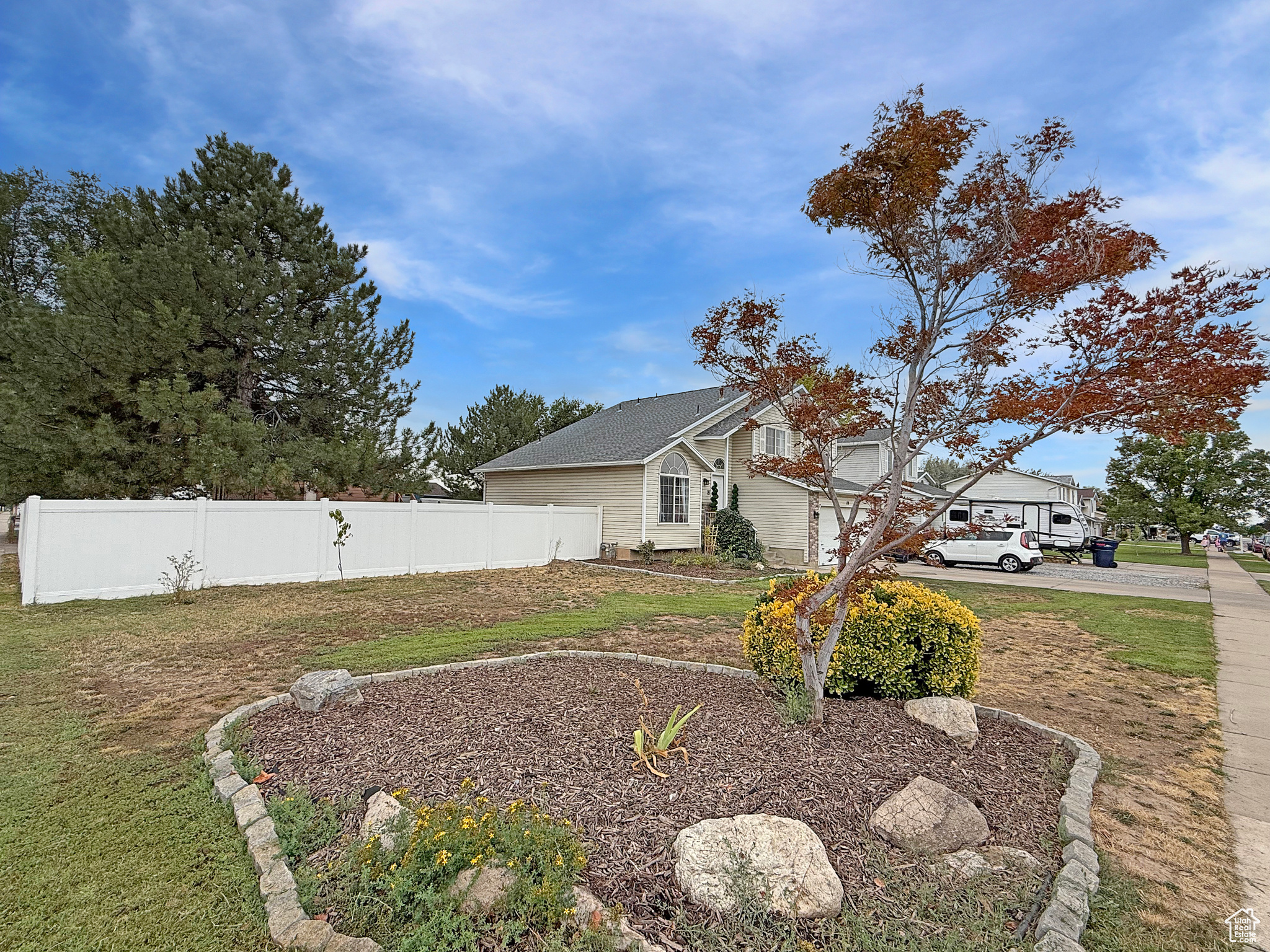 ANTELOPE CROSSING - Residential