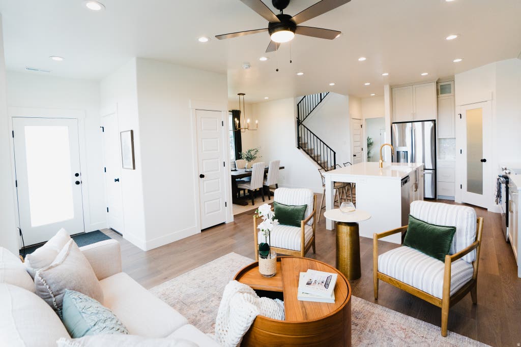Photo of 904 S RIVER BOTTOMS E #182, Spanish Fork, UT 84660 (MLS # 2167155)