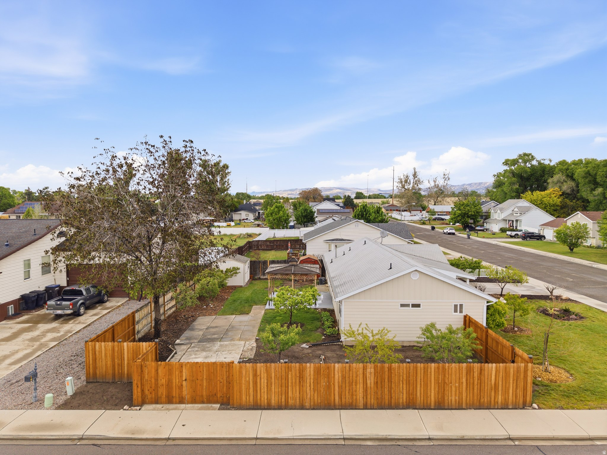 EAST BAY - Residential