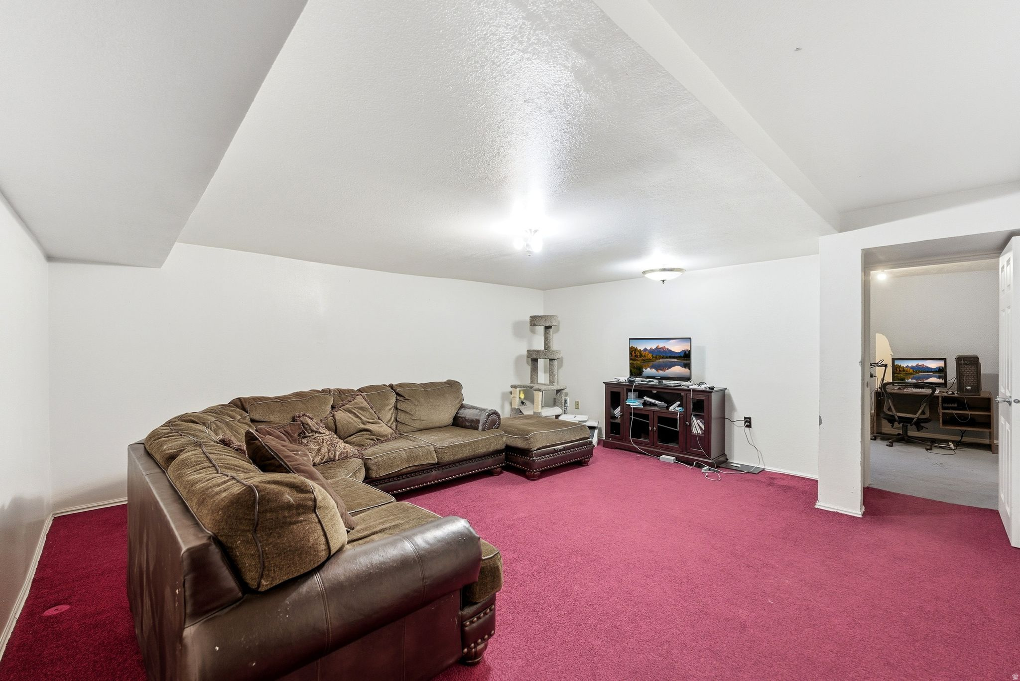 NOTTINGHAM MOOR - Residential