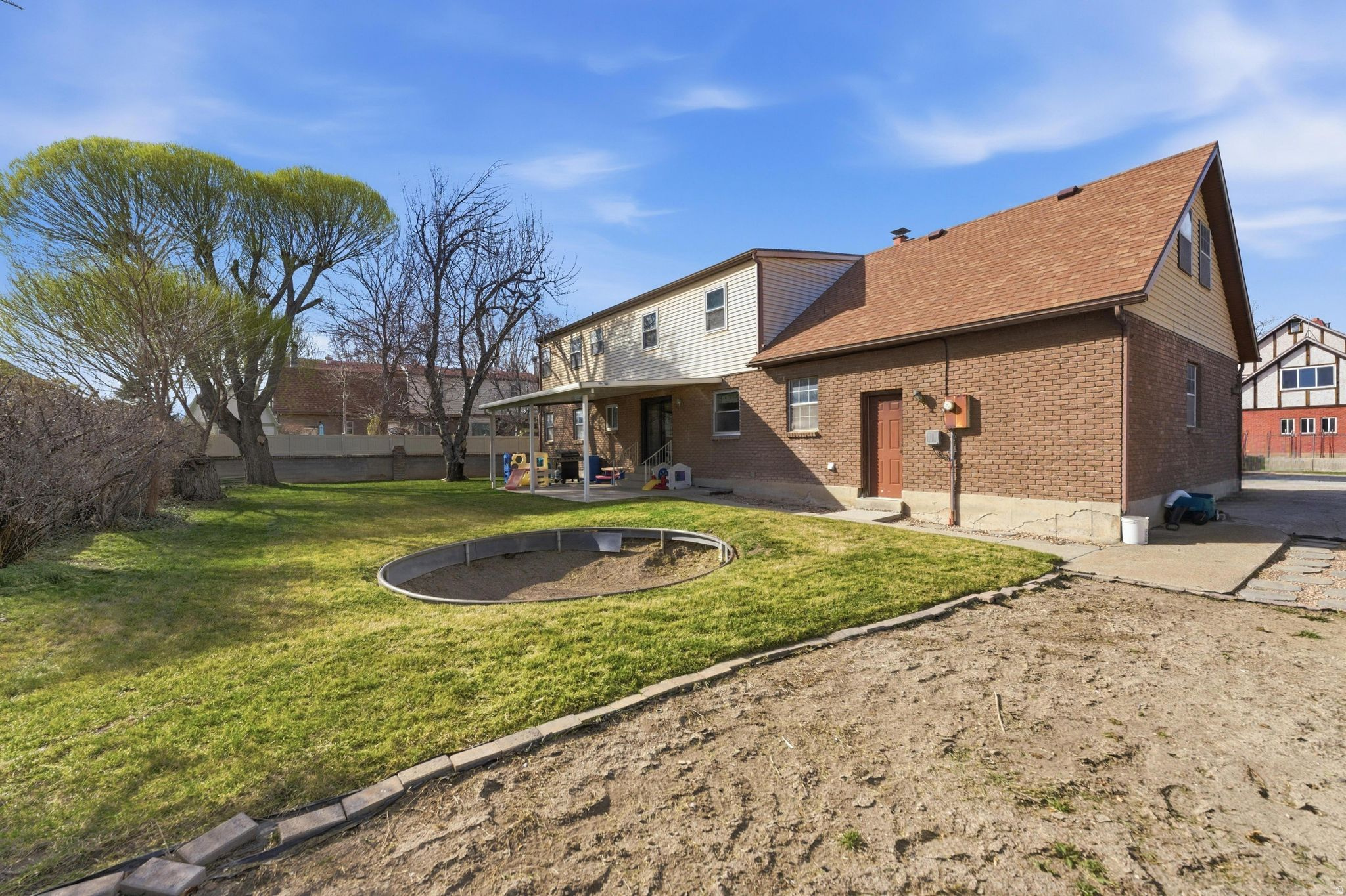 NOTTINGHAM MOOR - Residential