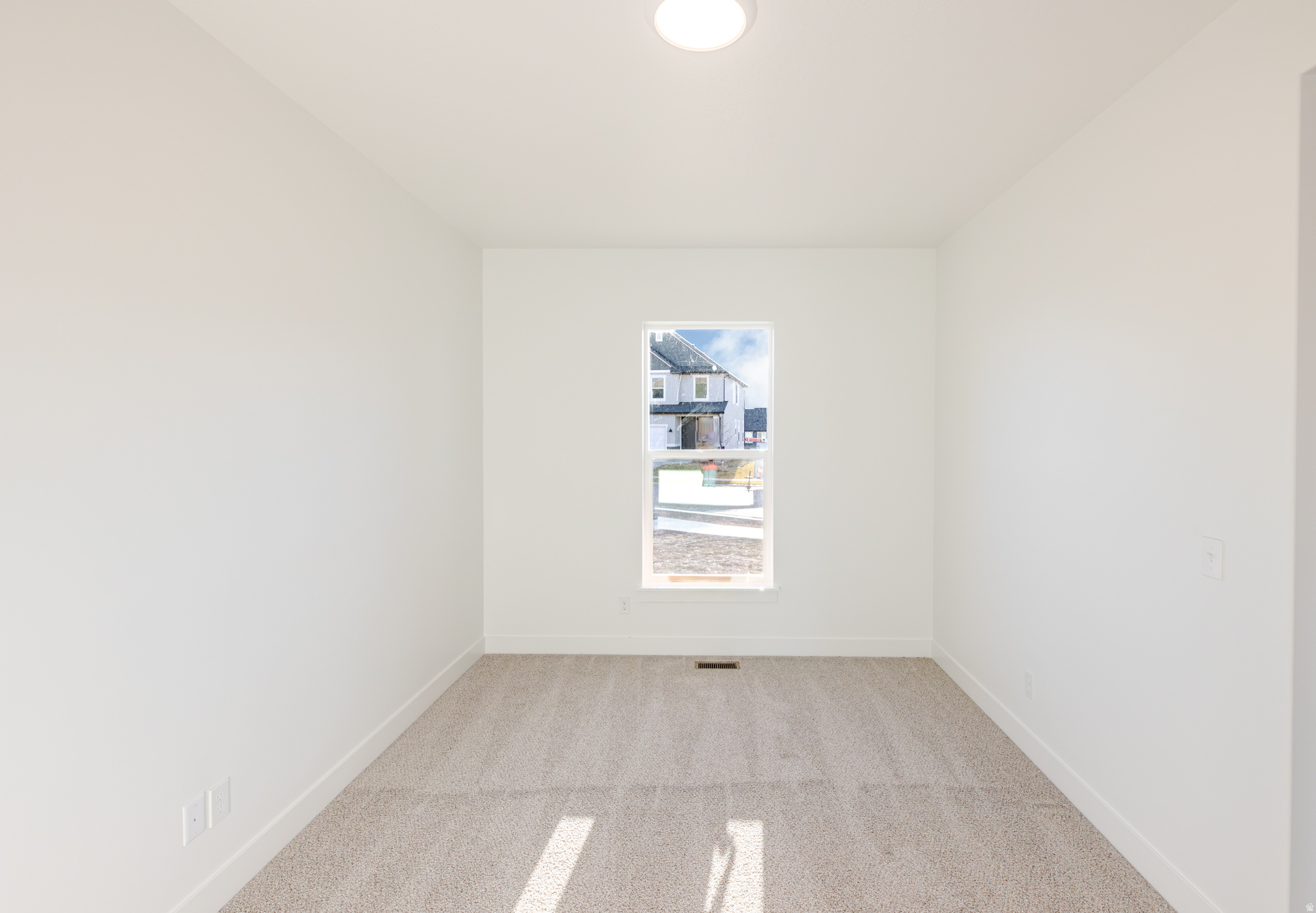 ROSE RANCH - Residential