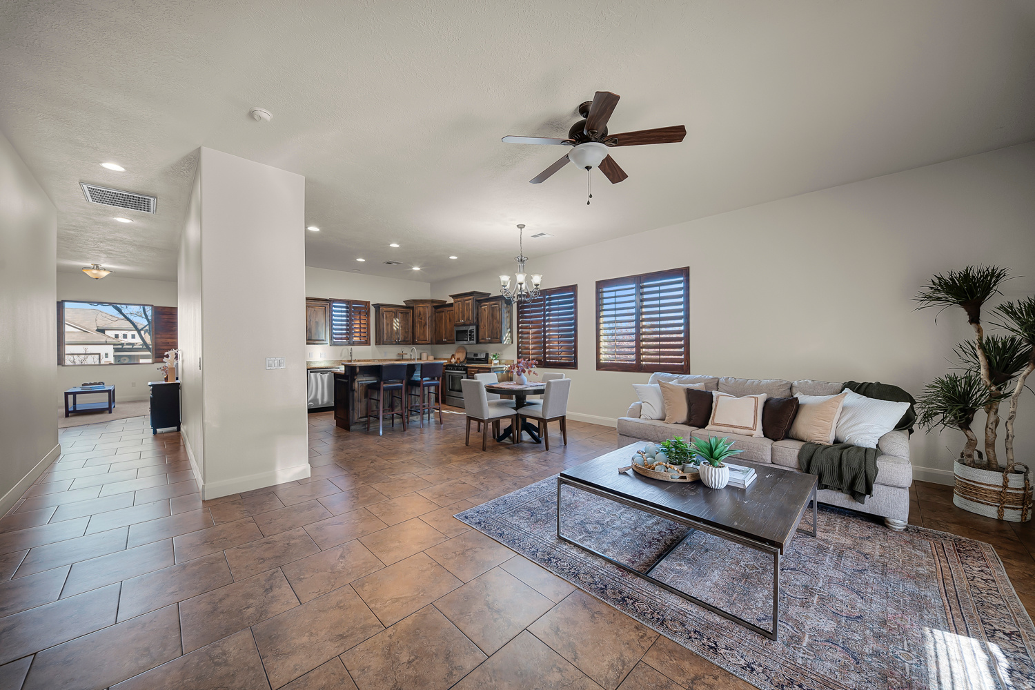 CRIMSON VIEW - Residential