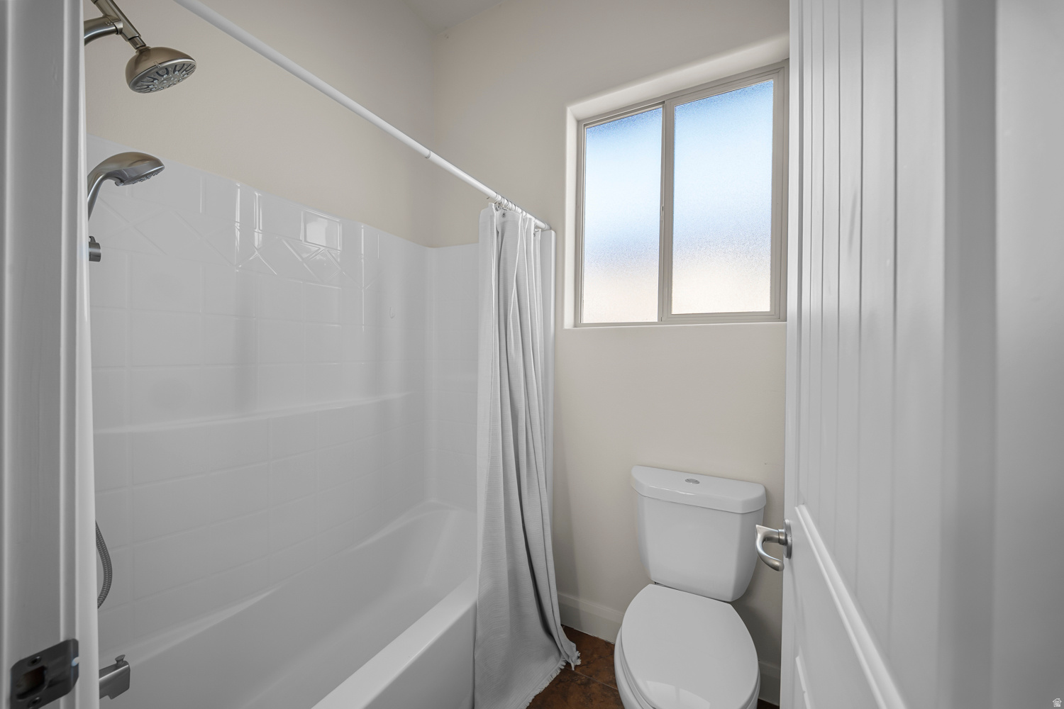 CRIMSON VIEW - Residential