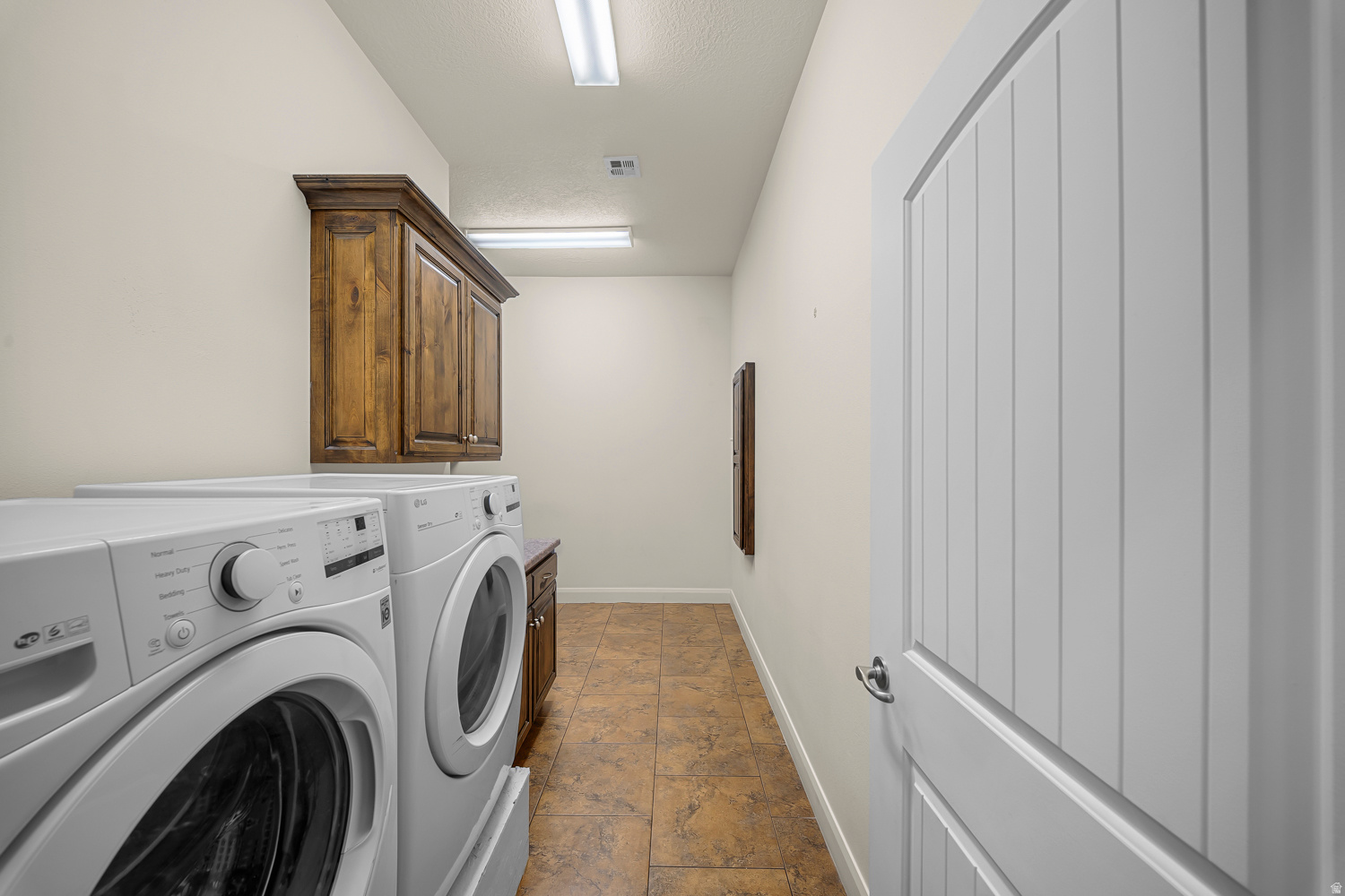 CRIMSON VIEW - Residential