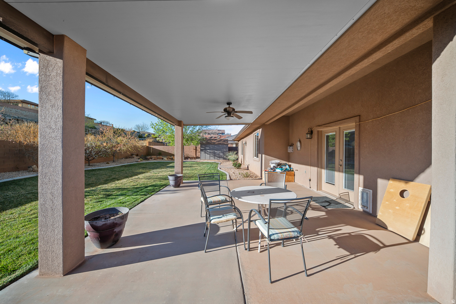 CRIMSON VIEW - Residential