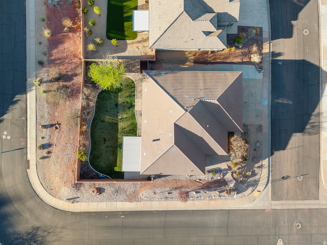 CRIMSON VIEW - Residential