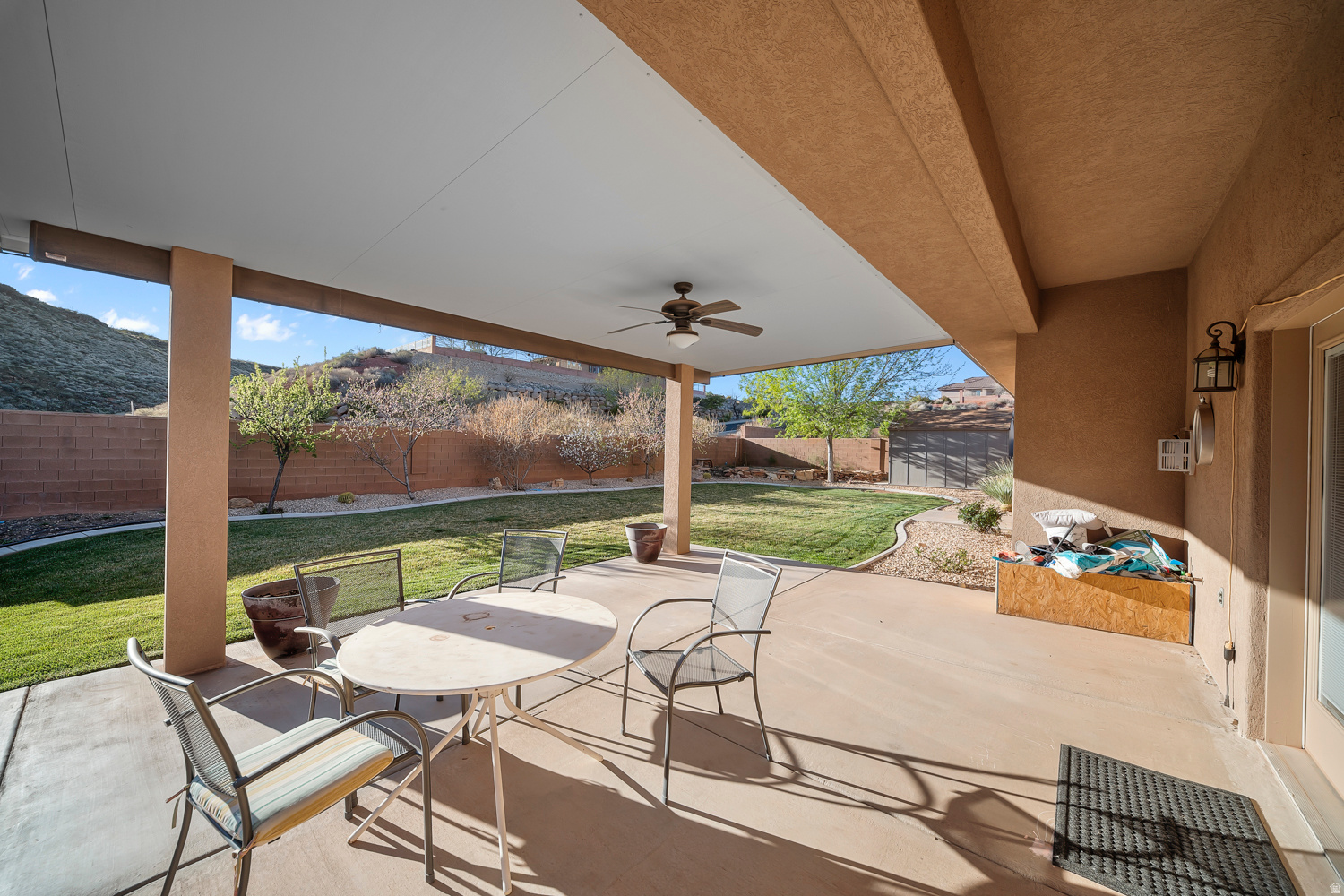 CRIMSON VIEW - Residential