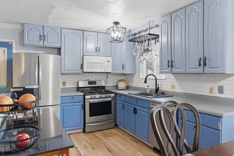 Tiny photo for 5104 W CREE DR N, West Valley City, UT 84120 (MLS # 2138570)