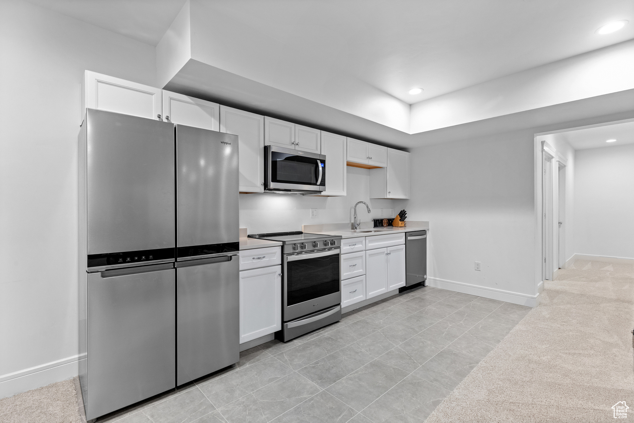 CANYON POINT - Residential