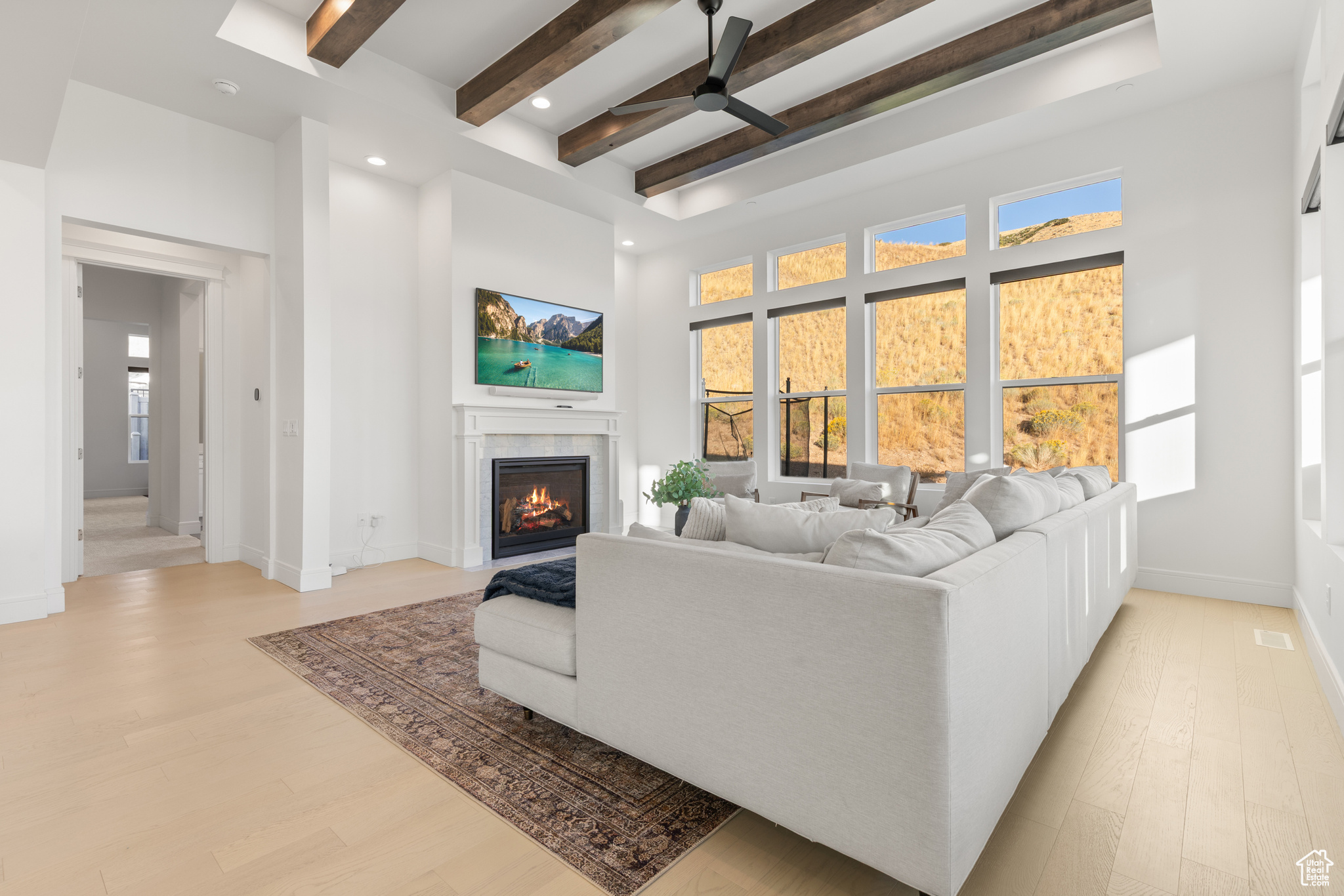 CANYON POINT - Residential