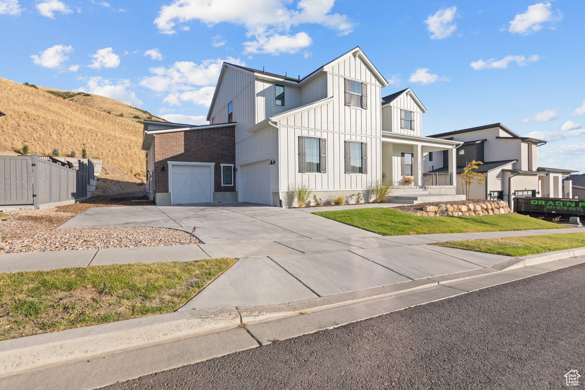 CANYON POINT - Residential