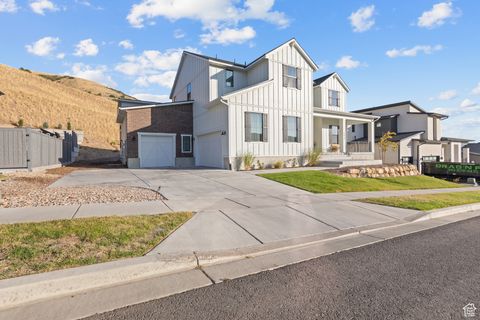 Tiny photo for 5828 N CANYON RIM RD, Lehi, UT 84048 (MLS # 2113653)