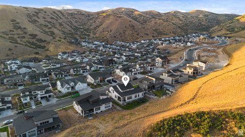 Tiny photo for 5828 N CANYON RIM RD, Lehi, UT 84048 (MLS # 2113653)