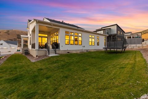 Tiny photo for 5828 N CANYON RIM RD, Lehi, UT 84048 (MLS # 2113653)