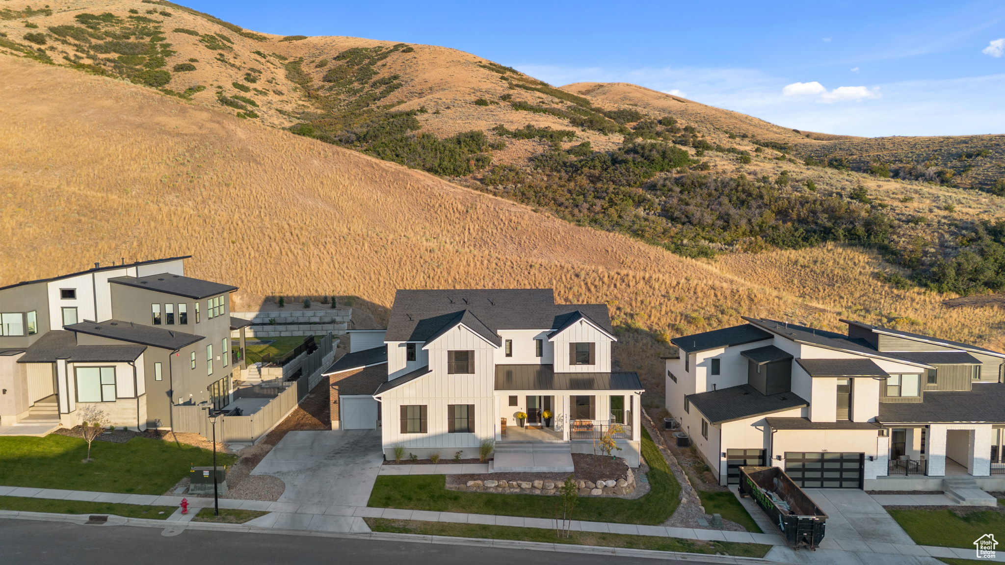 CANYON POINT - Residential