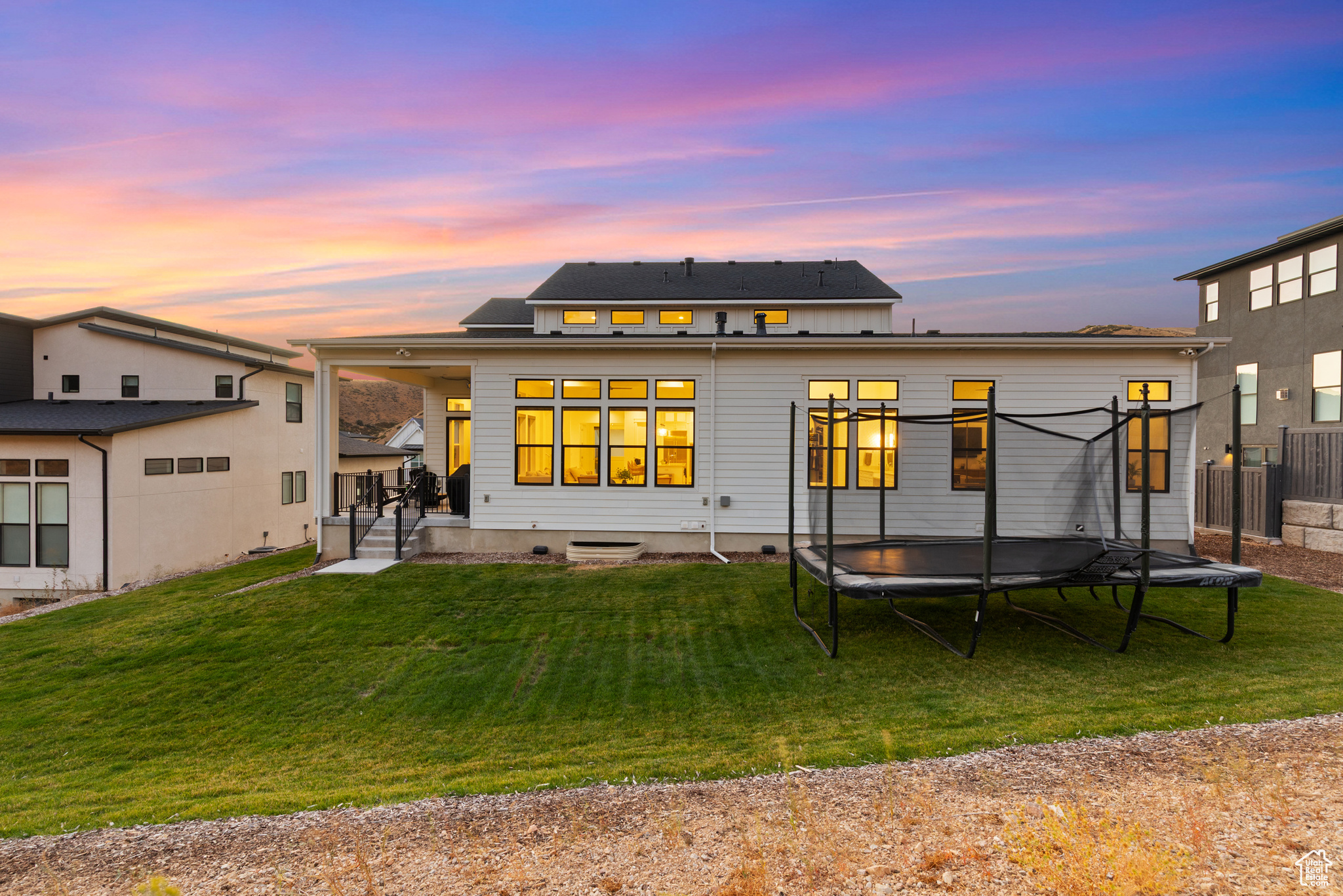 CANYON POINT - Residential