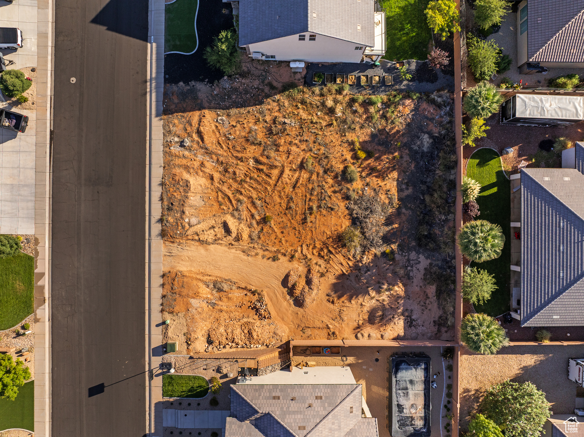 DIXIE SPRINGS - Land