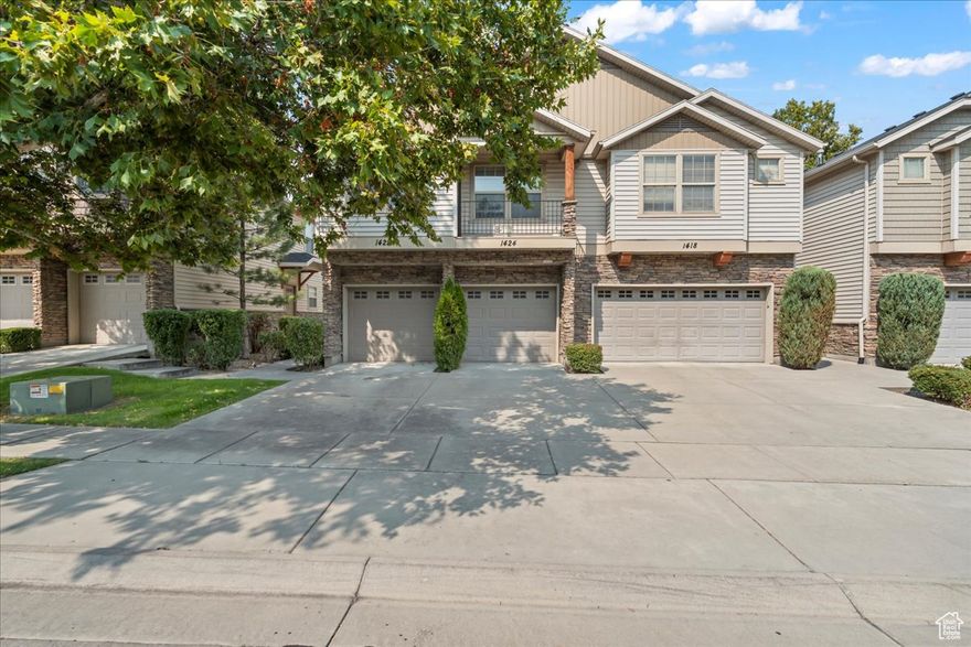 Welcome to one of the most convenient West Jordan neighborhoods!  Quietly located close to shopping, restaurants,  and freeway access, this wonderful home is sure to please!  The main level boasts a spacious kitchen with ample cabinet and counter space and opens to the welcoming living area.  The upper level boasts 2 large bedrooms, both with private bathrooms and large closets!  This adorable home is very clean and move in ready!