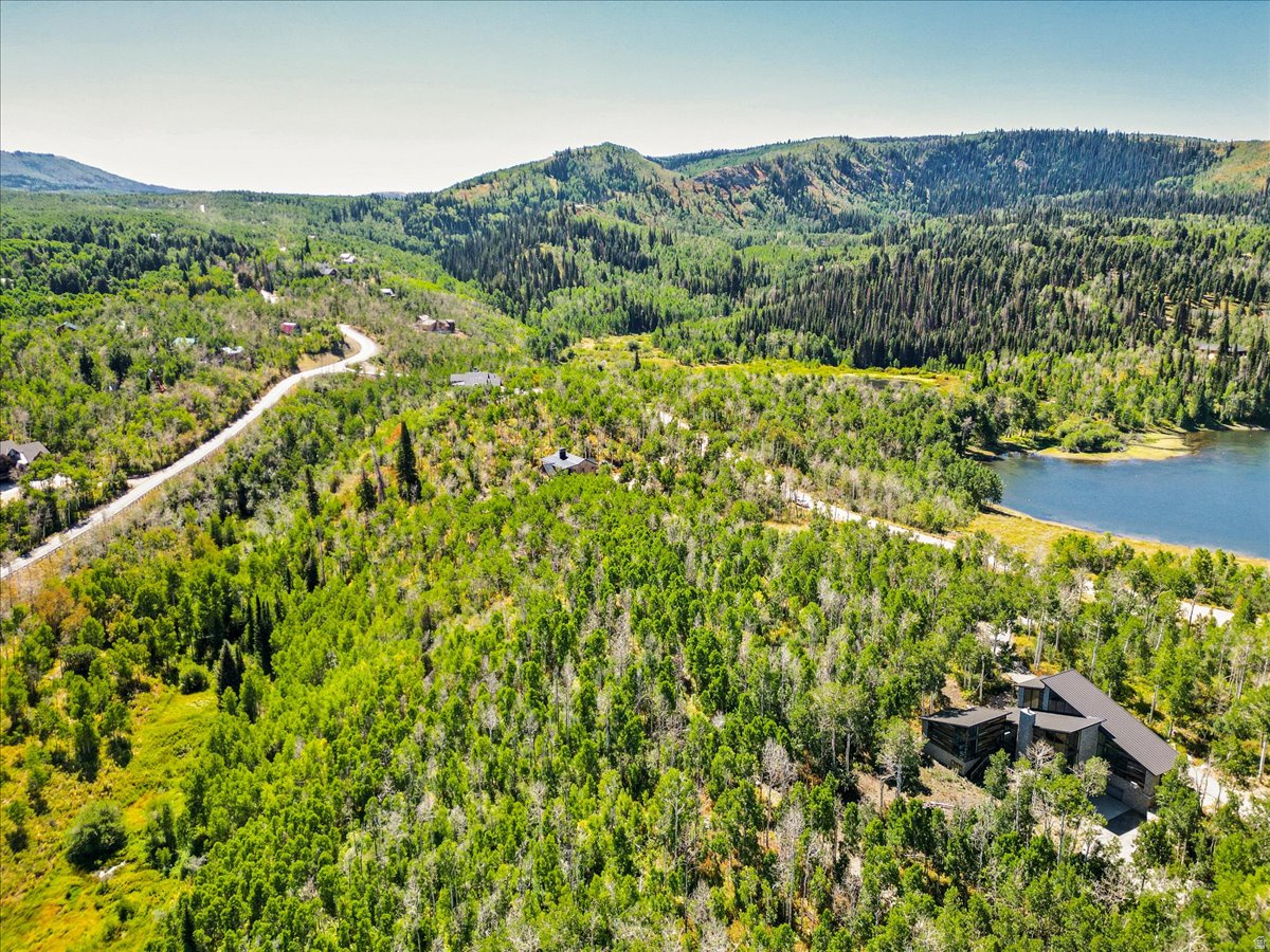 TIMBER LAKES - Land