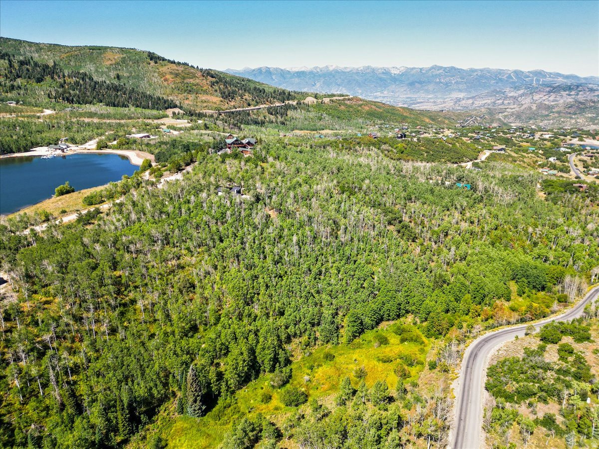 TIMBER LAKES - Land