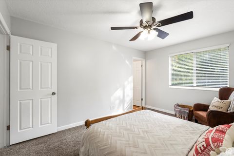 Tiny photo for 1370 E 5150 S, South Ogden, UT 84403 (MLS # 2118078)