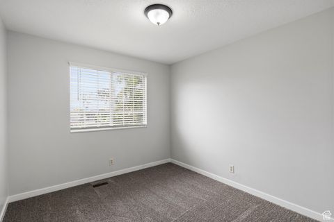 Tiny photo for 1370 E 5150 S, South Ogden, UT 84403 (MLS # 2118078)