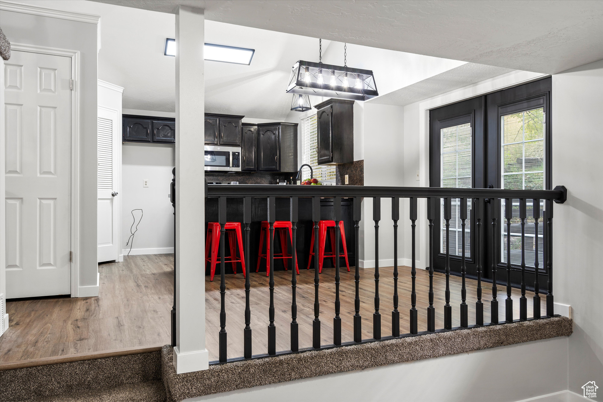 SUNNYSIDE MANOR - Residential