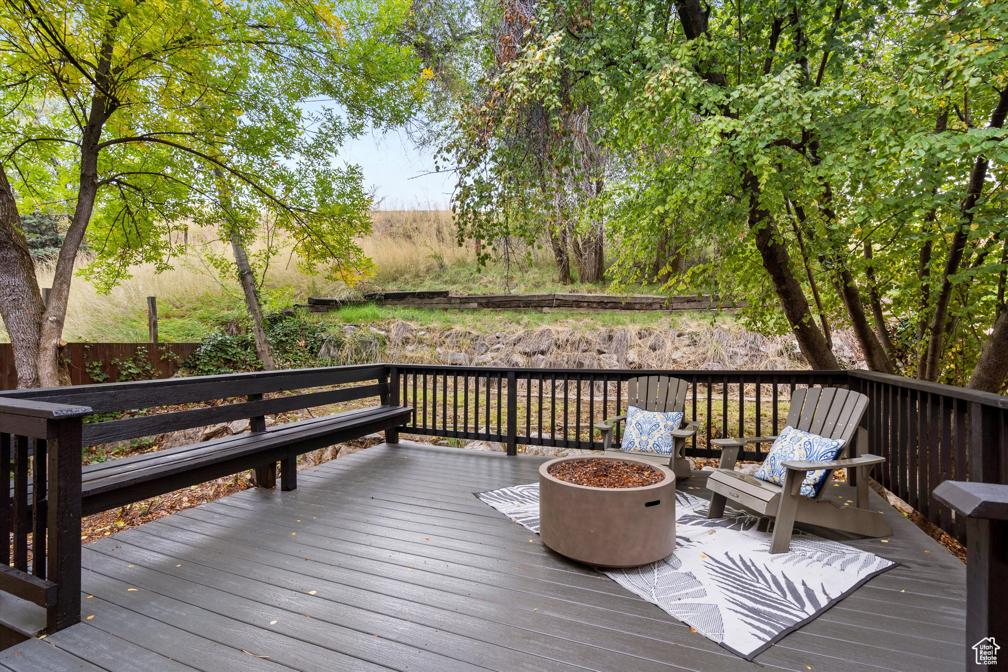 SUNNYSIDE MANOR - Residential