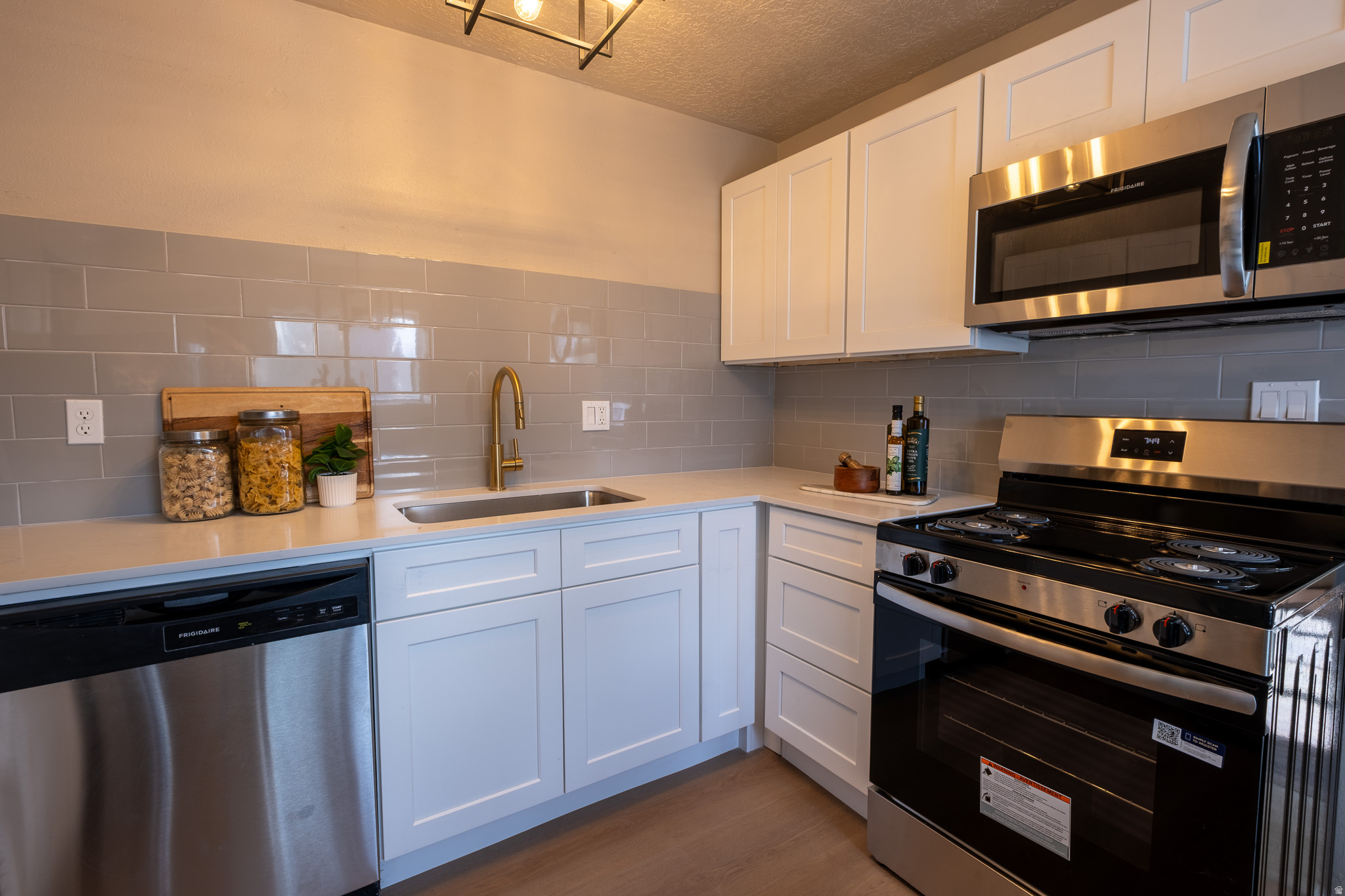 HOBBLE CREEK CONDOS - Residential