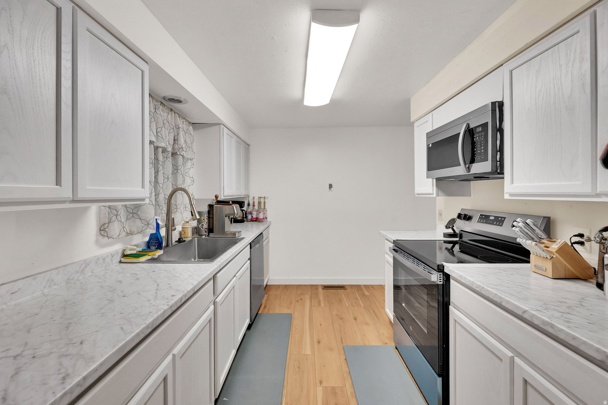 SOUTH HEIGHTS - Residential