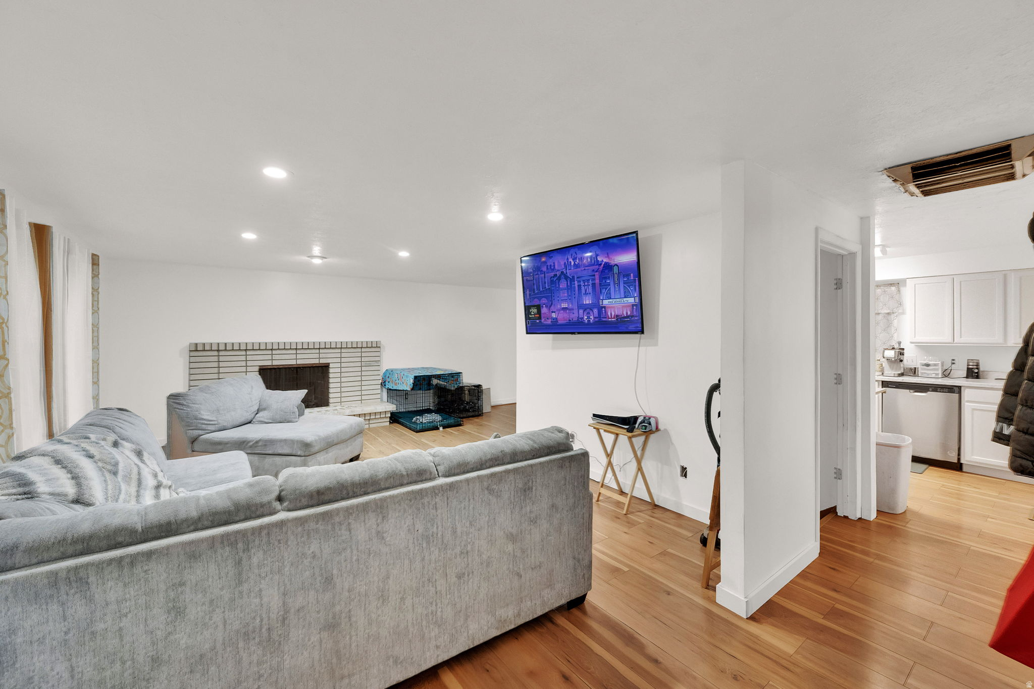 SOUTH HEIGHTS - Residential