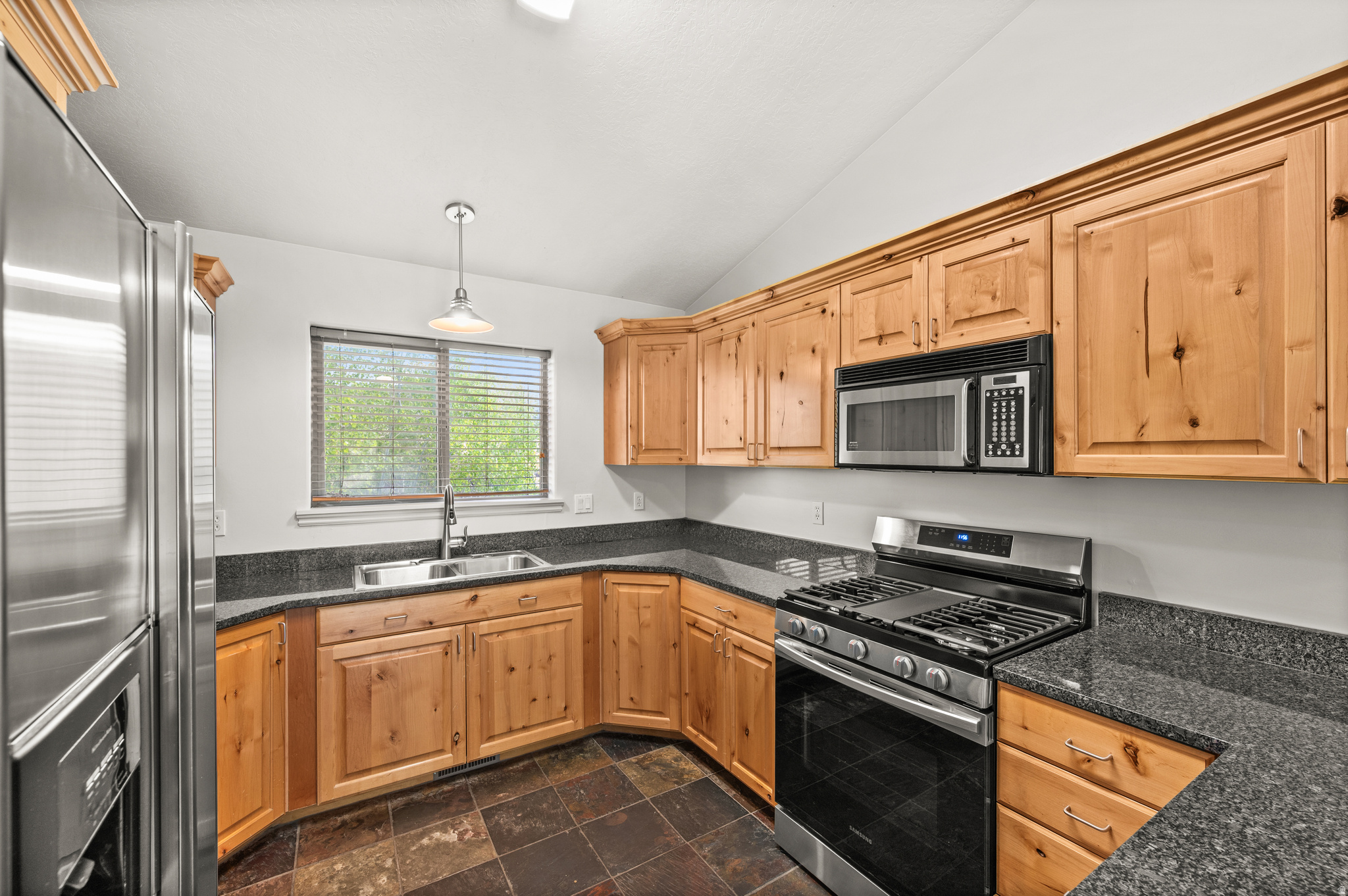 SOUTH RIDGE - Residential