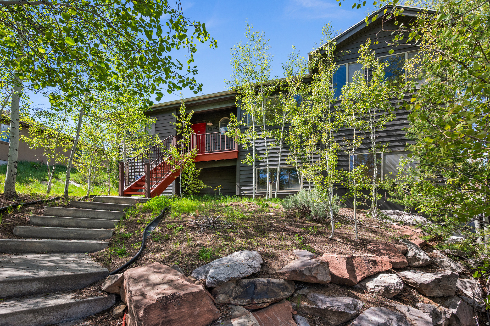 SOUTH RIDGE - Residential