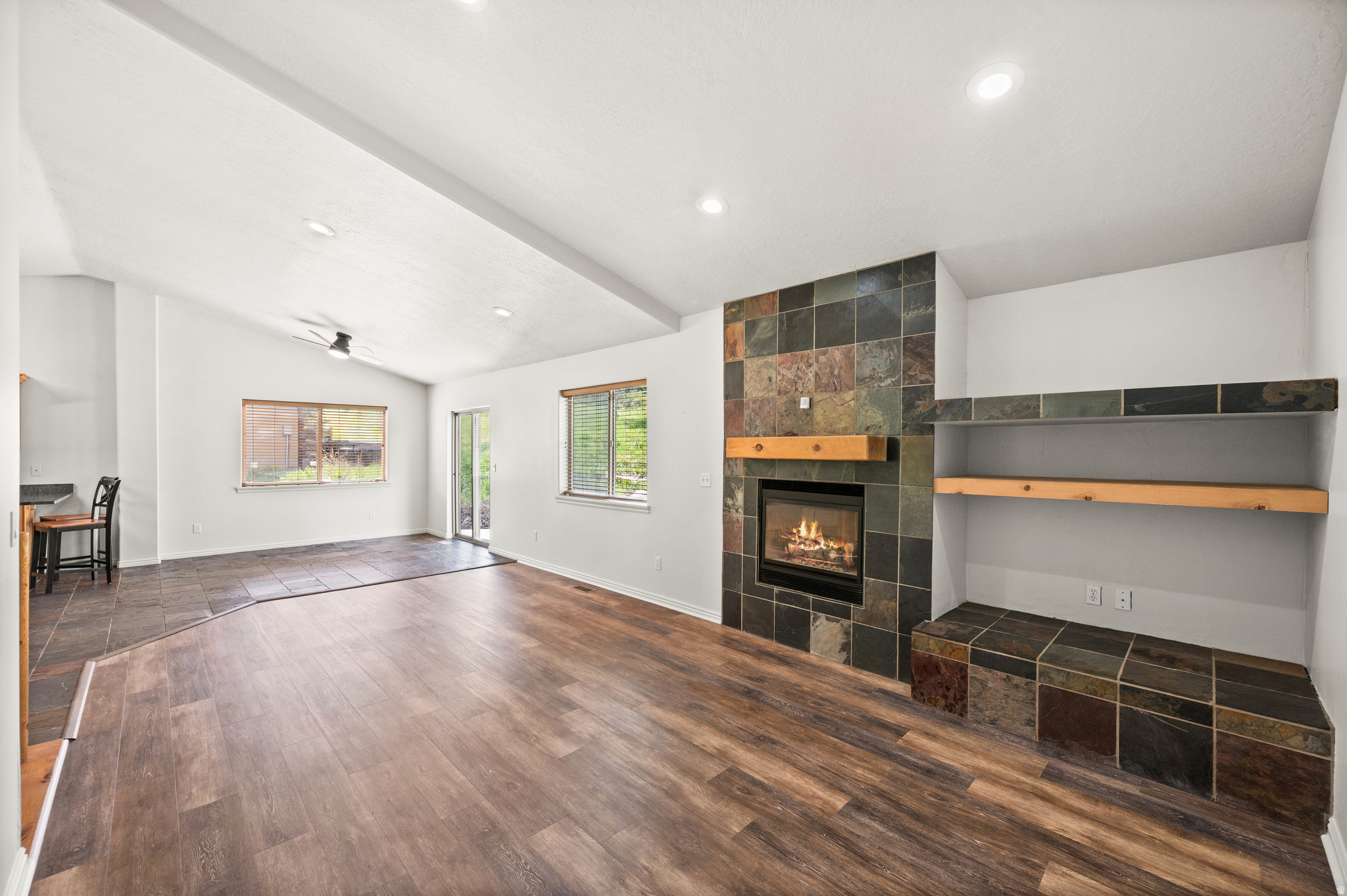 SOUTH RIDGE - Residential