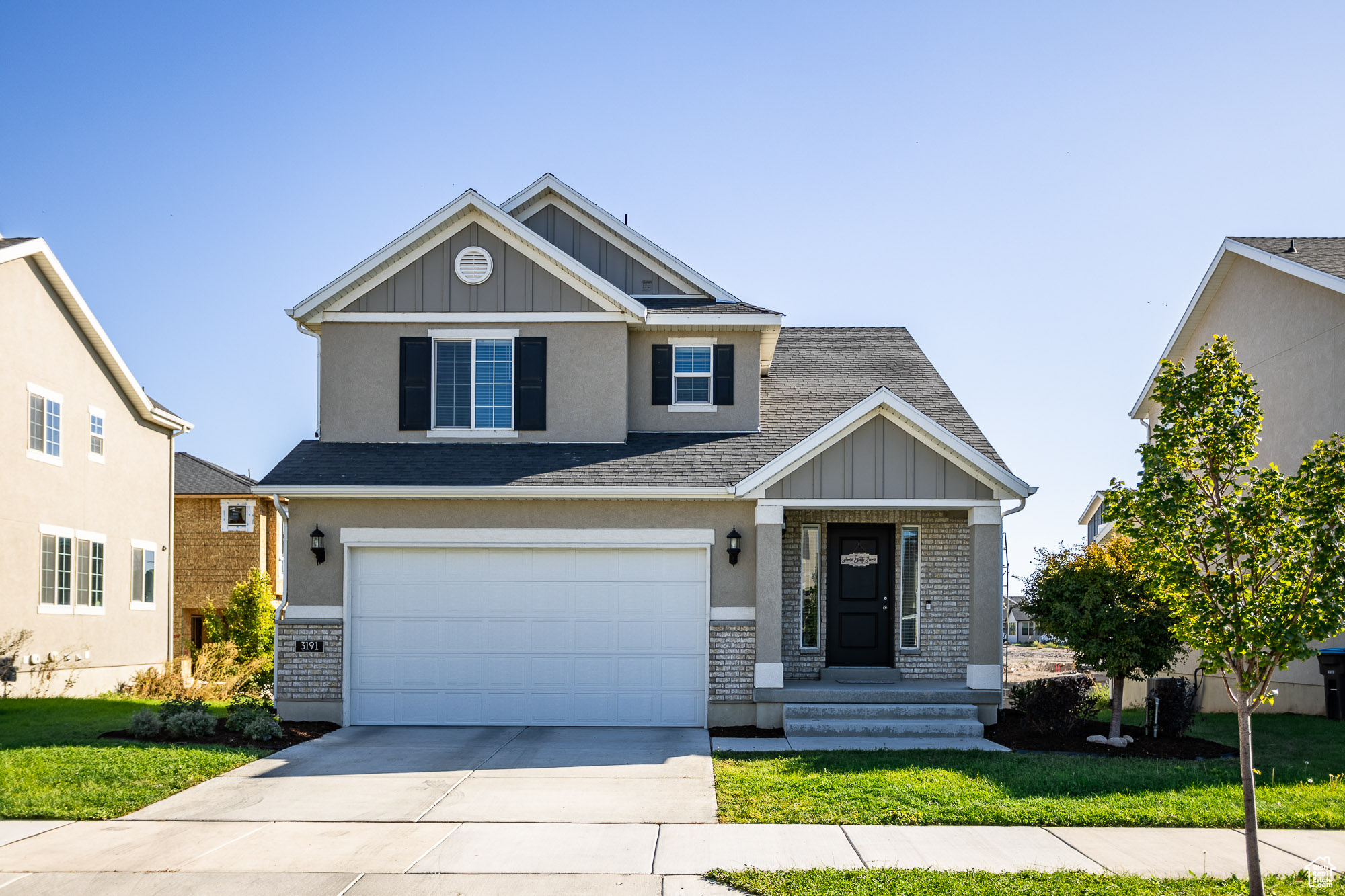 BROADVIEW SHORES - Residential