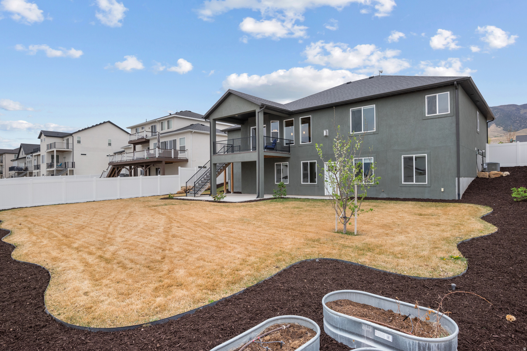 CATALINA BAY - Residential