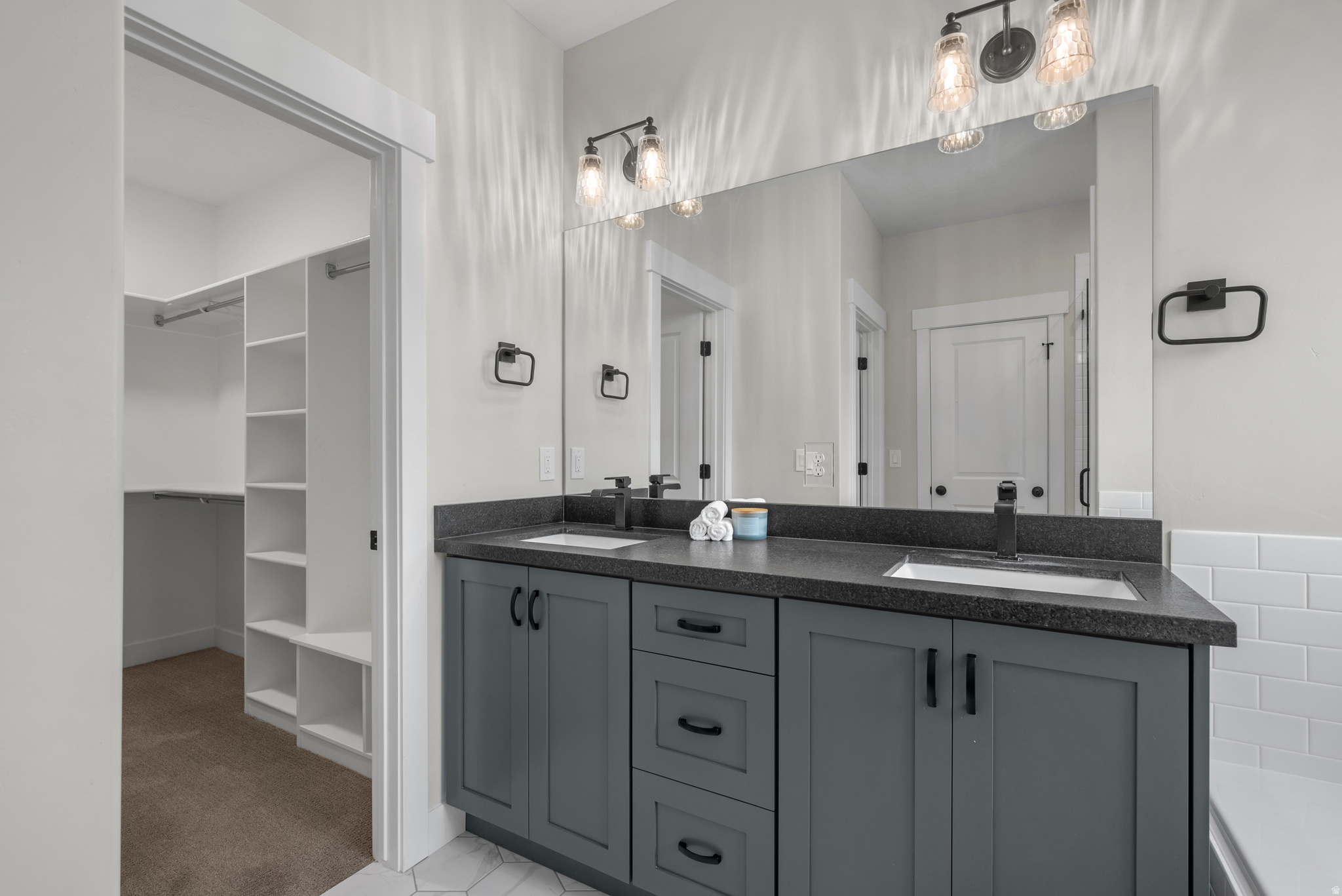 CATALINA BAY - Residential