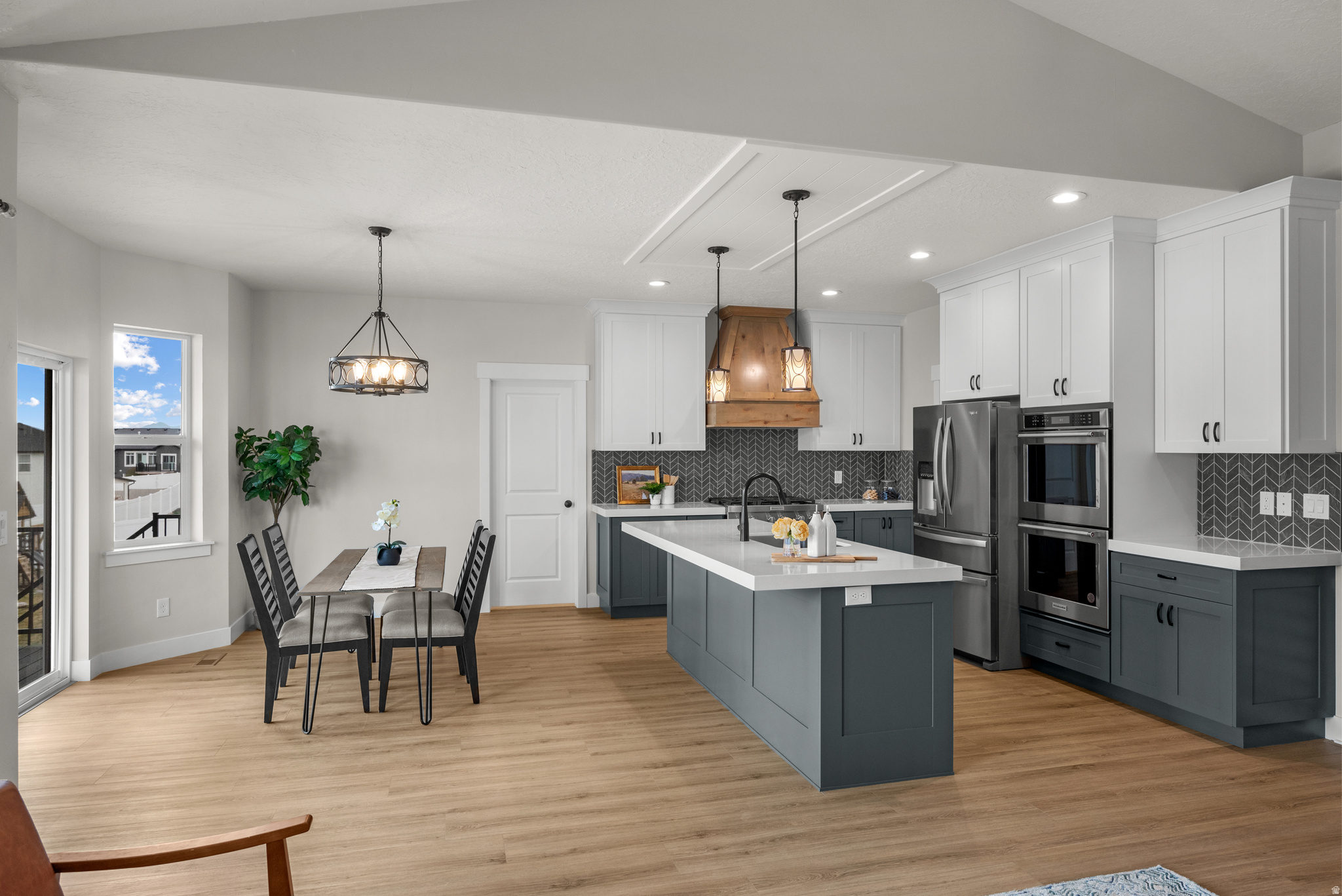 CATALINA BAY - Residential